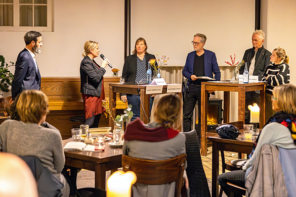 Podiumsdiskussion im Alten Fundamt